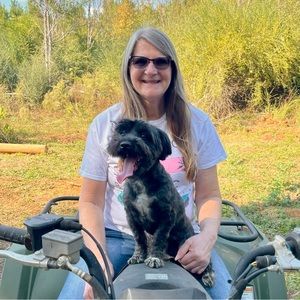 Meet your Posher, Sandra